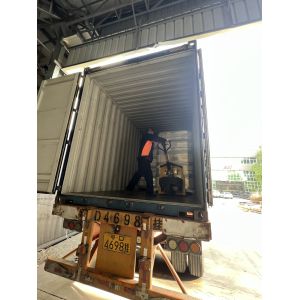 Multiple Extrusion Matte Lamination Film with 300m-4000m Roll Length and 1 Inch 3 Inch Paper Core for Soft Hardness Protection