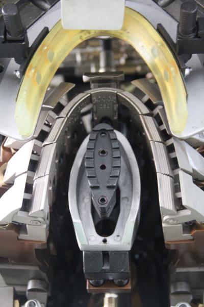 Hydraulic 9 Pincers Automatic Shoe Lasting Machine Footwear Maker Machine