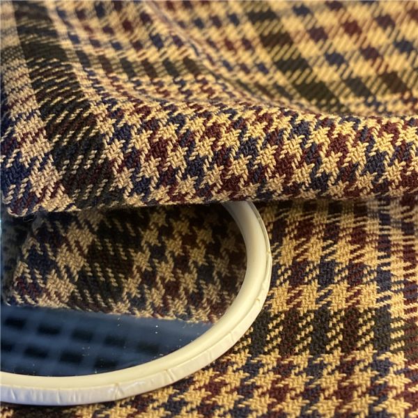 Colorido de peso pesado Twill tejido Poly / Rayon 65/35 Hijo teñido TR Checks Tejido