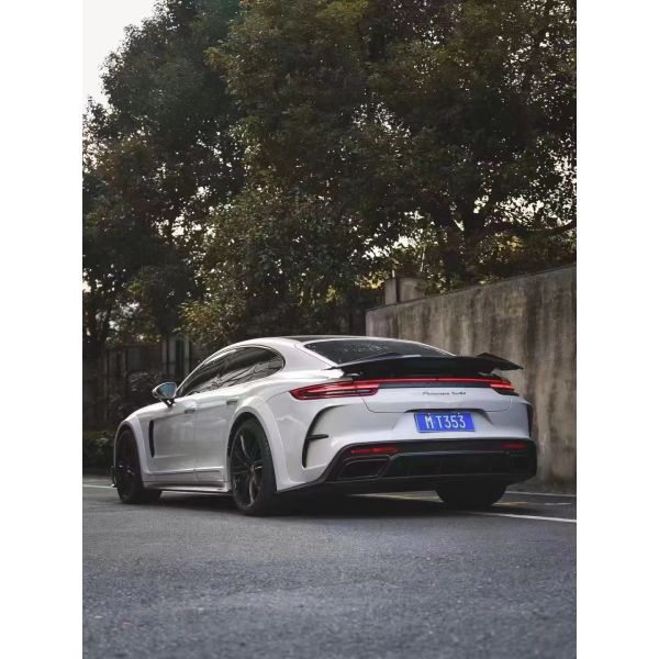 Kit de cuerpo de fibra de carbono de alta calidad para Porsche Paramela 971