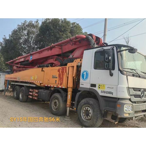 2015 Usado Sany 56m camión de mezclador de bomba de hormigón montado