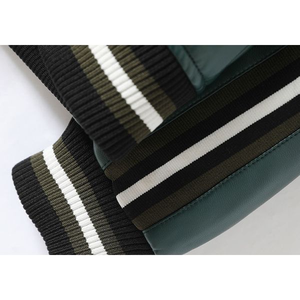 Plus Size Стоящий воротник Кожа Мотоциклетная куртка Windcheater Утилита Внешние виды спорта Женщины Фальшивое меховое куртка