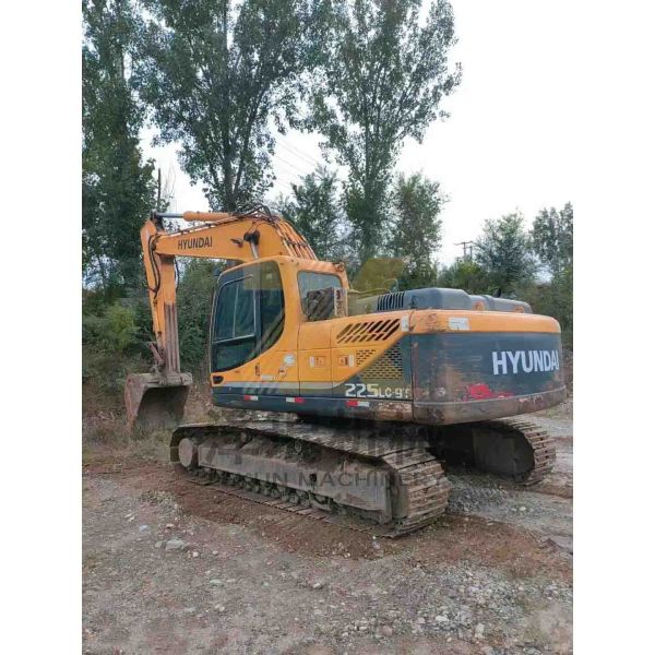 Used Hyundai R225-9 Crawler Excavator 1.05m³ Bucket Cummins Engine