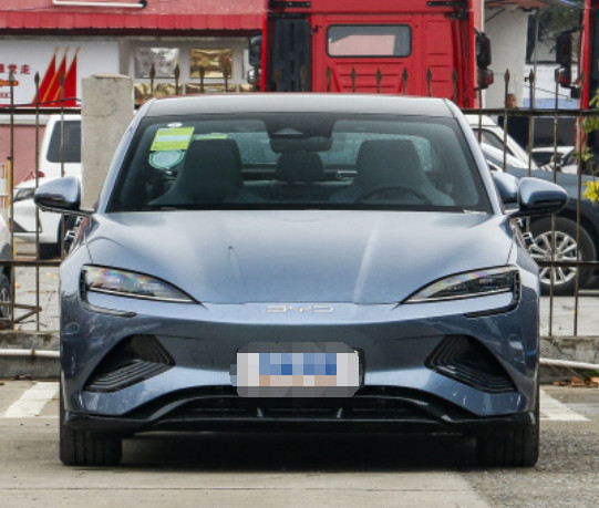 BYD Seal 2024 Honor 550km RWD Elite version Electric Medium car 4 door 5 seat car