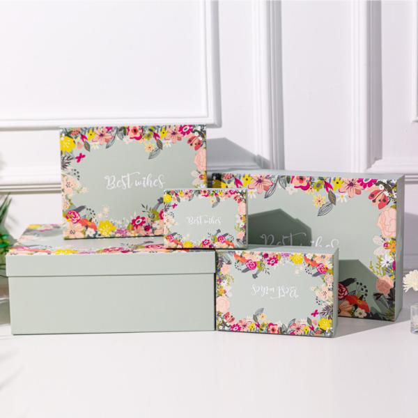 New Custom Gift Box With Top And Bottom Cover For Holiday Party Gift Box For Shopping Mall Gift Packaging
