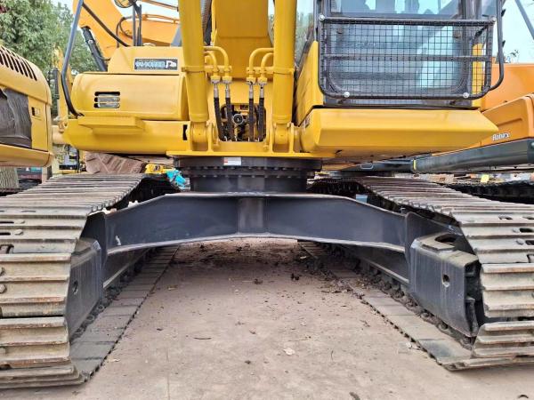 Amarelo Komatsu 210-8 Escavação 5.7M Boom comprimento 32300KG Peso