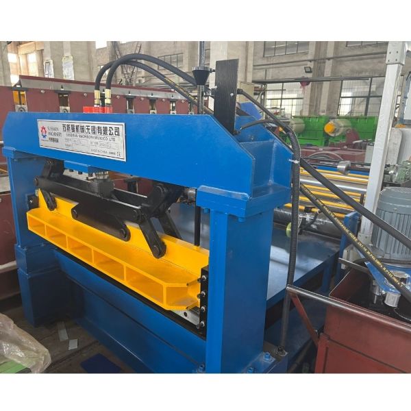 линия материал ширины толщины 1250mm 0.8mm-1.2mm обрабатыванная изделие на определенную длину GI PPGI