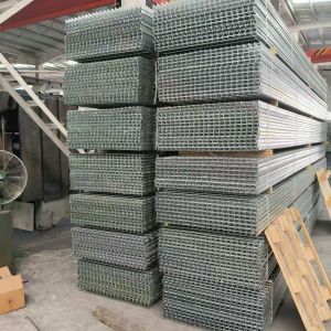 Промышленные стальные решетки прочные и безопасные полы для промышленной среды