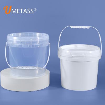 Balde de plástico de qualidade alimentar de 4L com tampa e resistência a altas temperaturas em branco