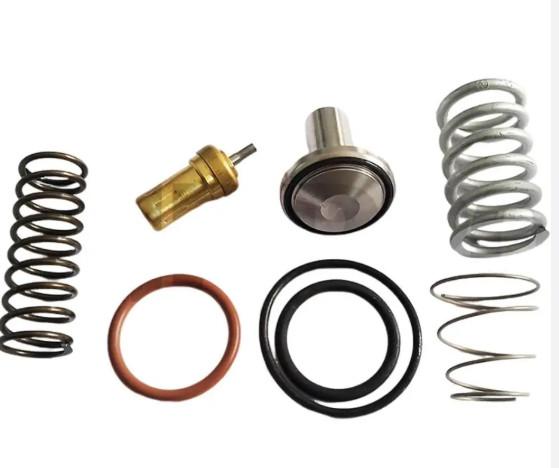 Manufacturer of Screw Compressor Accessories Thermostatic Air Filter New and Used Spare Parts