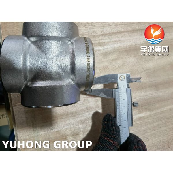 Крест нержавеющей стали ASTM A182 F316L продел нитку выкованный штуцер трубы