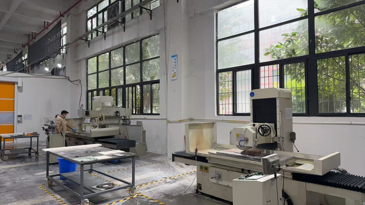 Pressureless Boron Carbide for Armor and Industrial Applications