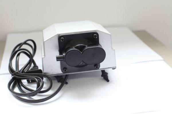 Bomba de ar eletromagnética de dose industrial 12V com CE de alumínio ROHS do corpo