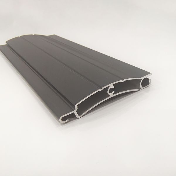 Aluminium Profiles for Customized Roller Door Blind Blades Length 5.8-6.0M Customizable