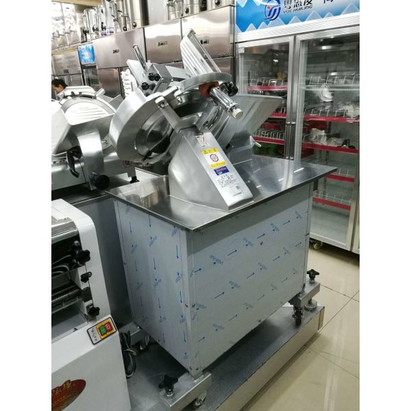 Piso que coloca el acero de aleación de aluminio de la carne de la cortadora de los alimentos de los equipos automáticos de la transformación y de Stanless inoxidable