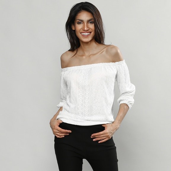 Newest Design Women Lace Blouse Off Shoulder Design Hot Sale