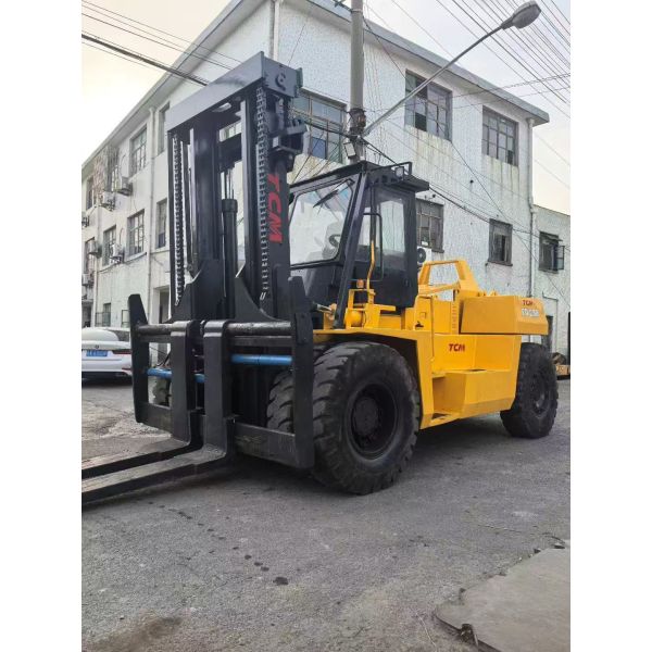 TCM 23 Ton Container Forklift Diesel Engine 300L Fuel Tank Used Forklift Truck Heavy Duty Port Handling Equipment