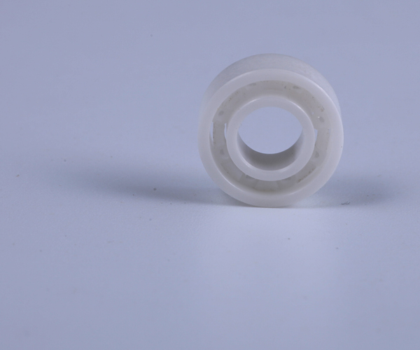 High Speed 686 ZrO2 Ceramic Bearing Self - Lubricating 6 X 13 X 5mm Long Working Life