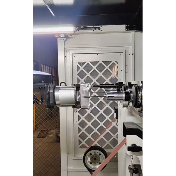 220V/380V Robotic Deburring System For Die Cast Aluminum Alloy Components