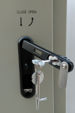 Шкафа силы шкафа 19 дюймов IP55 на открытом воздухе водоустойчивое и пылезащитное