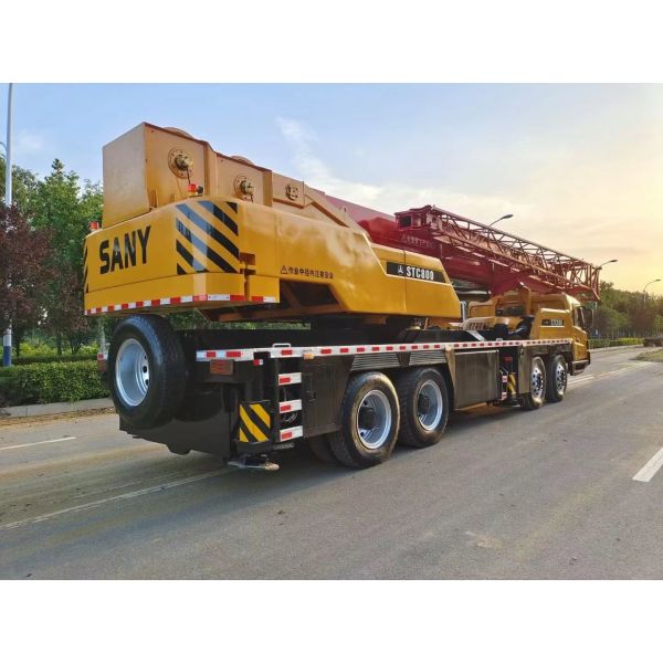 Used CRANE SANY 80TON ZOOMLION 100ton 90ton low price good condition 90% new,made in china