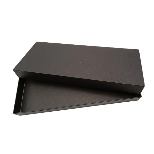 Embossed Logo Custom Cardboard Packaging Gift Box For T Shirt Hoodies Perfume Cosmetic