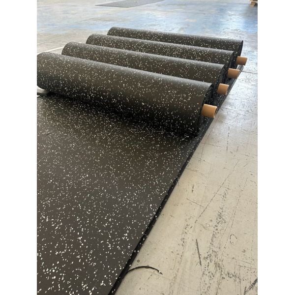 Length Custom-Cut Rubber Flooring Rollers for Indoor and Outdoor Use