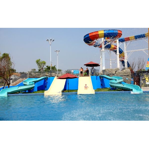 Los toboganes acuáticos de los niños de la fibra de vidrio, los toboganes acuáticos comerciales para la piscina de agua del centro turístico/los niños riegan el parque