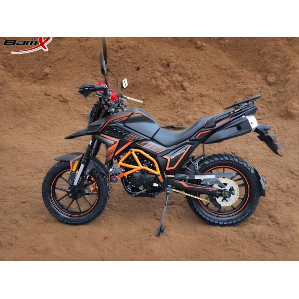 vélo à gaz 250cc 300cc scooter vélo de course M250cc vélo de moto essence avec chaîne de conduite à double frein et compteur de vitesse