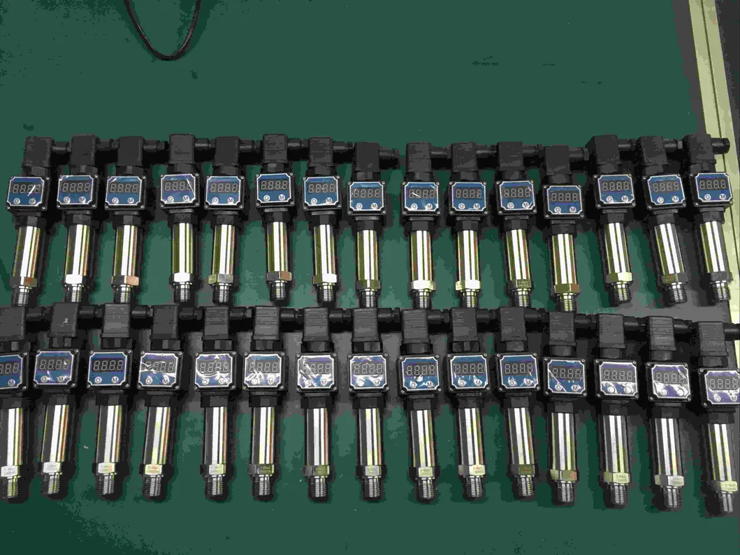 Hengtong LCD Flush Diaphragm Water Air Pressure Transmitter 4-20mA Pressure Sensor Industrial