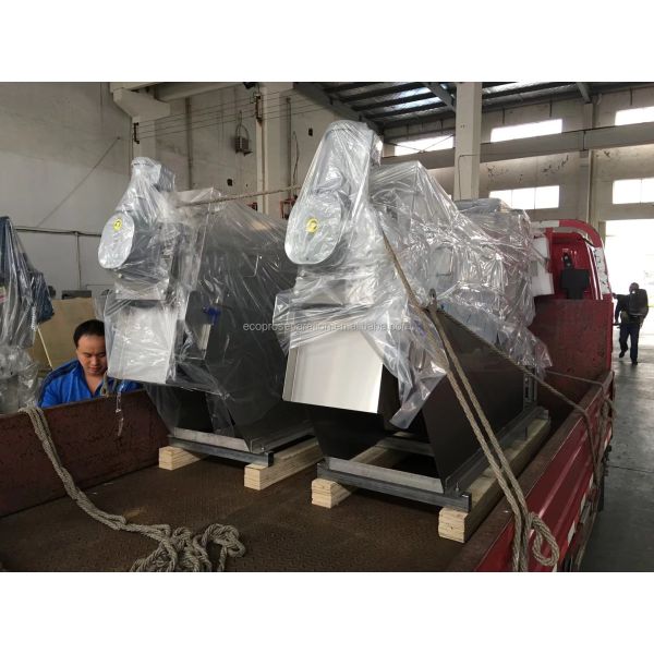 Screw Press Sludge Dewatering Machine 9.6-120m3/h Capacity