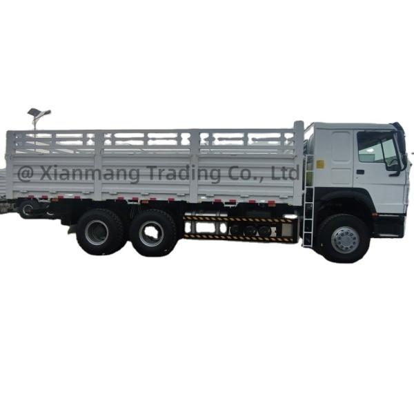 Sinotruck HOWO 371HP 30t LHD Fence Cargo Truck Lorry Dolly Full Side Wall Board
