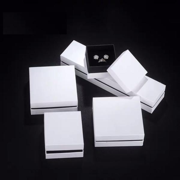 Empty Small White Necklace And Earring Gift Box For Jewellery Presentation