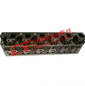 PC200-5 6D95 Diesel Engine Cylinder Heads 6106-11-1830 6206-11-1810