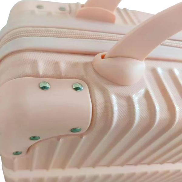 Sacs cosmétiques imperméables à l'eau pour adolescents de grande capacité 3PCS