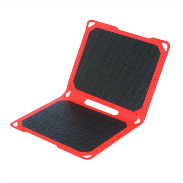 Lightweight 14W Solar Powered Smartphone Charger For Outdoor Camping