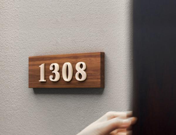 Acrylic Crystal Letter Modern Hotel Room Number Plaques Fancy House Number Plate For Apartment Door Decoration