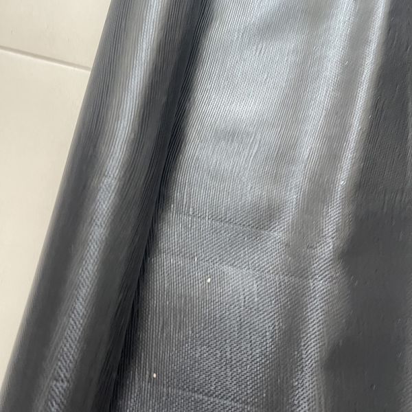 гладкая поверхность водонепроницаемая асфальт подкладка ткань углеродные волокна