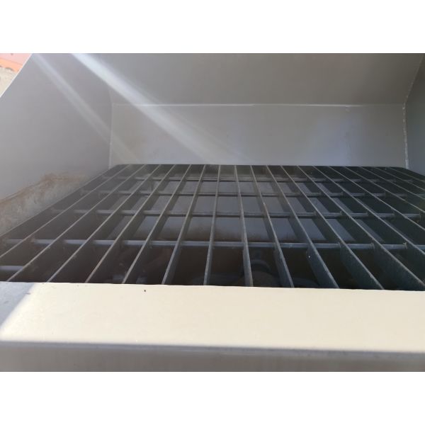 ZOOMLION 52m camión de la bomba de hormigón 2013 bomba de auge chasis de Benz