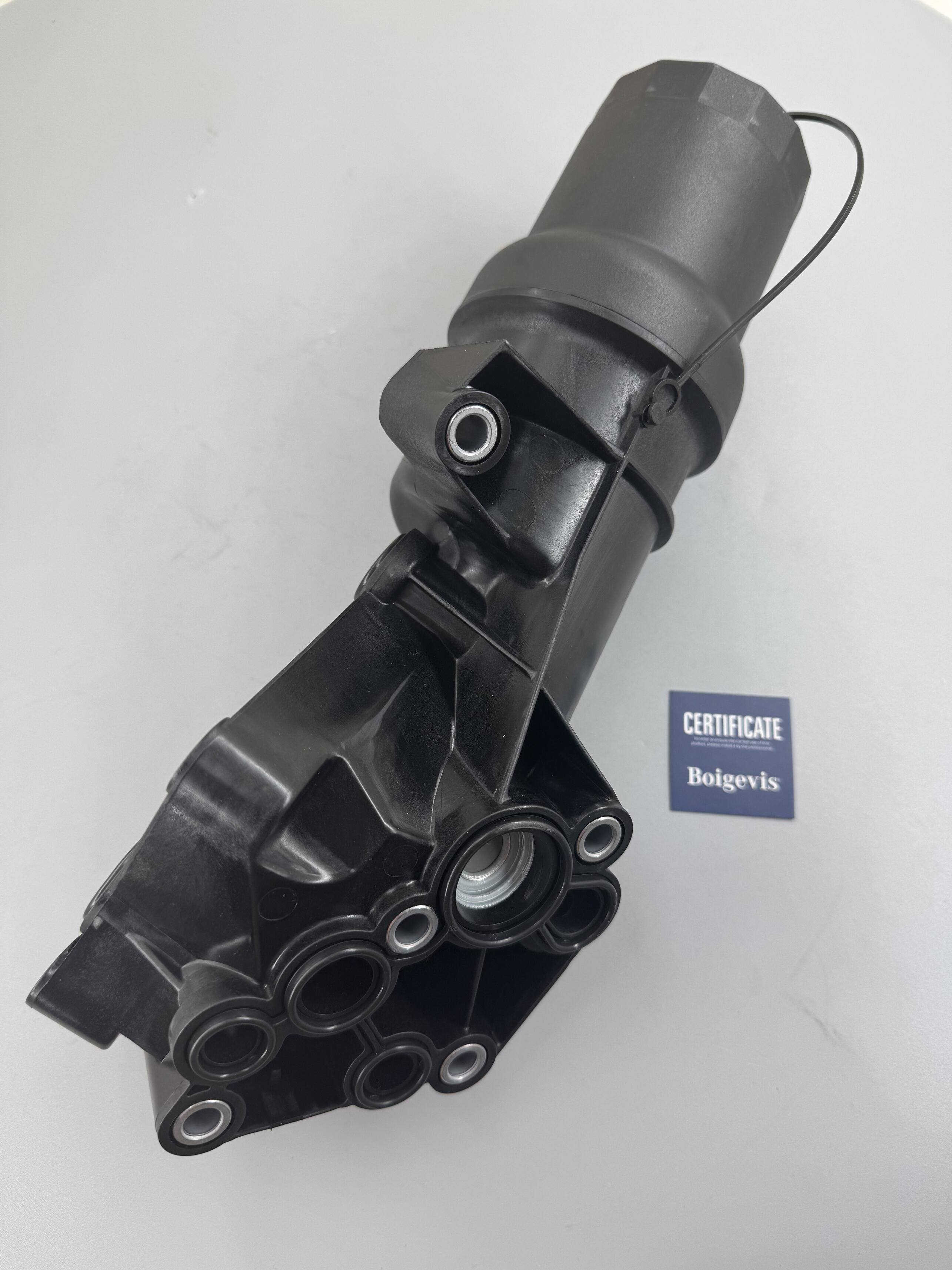 High-volume oil filter housing 07K 115 397 D for imported Golf 2.5