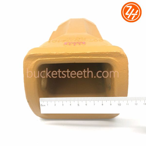 SHANTUI Abrasion Resistant 207-70-14151RC PC300RC Excavator Bucket Teeth Heavy Equipment KOMATSU