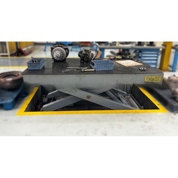 2000 x 1000mm Electric Scissor Lift Table with 2000kg Stationary Platform and Electric Hydraulic Lift