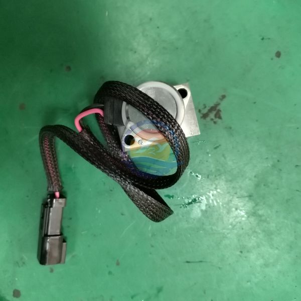 High Quality PC200-7 PC200-8 PC360-7 Solenoid Valve 702-21-55901 702-21-57400 702-21-57500 for Komatsu Spare Parts