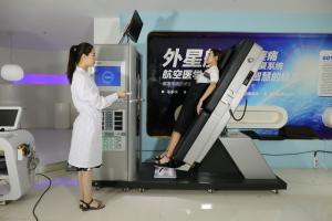 Painlessnessの背骨の減圧療法機械背骨の減圧のテーブル