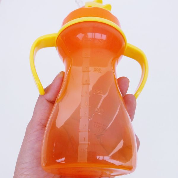 Зеленым пурпурным чашка соломы 9oz 290ml утяжеленная младенцем с ручкой