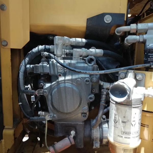 used komatsu pc120 5 excavators / second-hand Japan engine PC 120 Komatsu Excavator