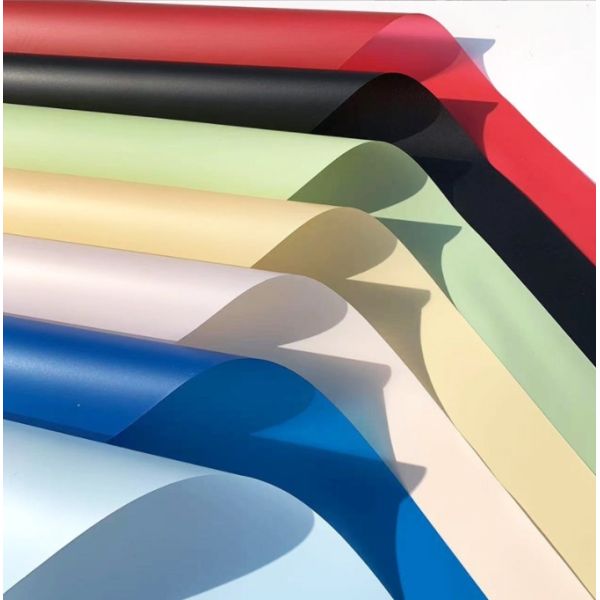 Solid-color matte paper-wrapped flower paper, flower packaging paper material, flower shop bouquet waterproof packaging paper, semi-transparent plastic paper