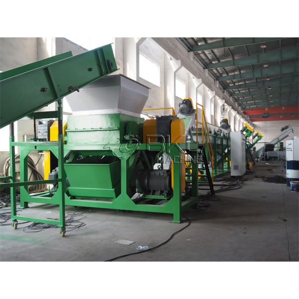 Machine à laver 1000kg/H concasseur humide de sachet en plastique de film de