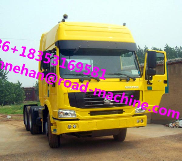Sinotruk Howo Prime Mover Truck 336hp 4x2 Tractor Truck Dimension  6110 X 2496 X 2958mm With 2.0inch
