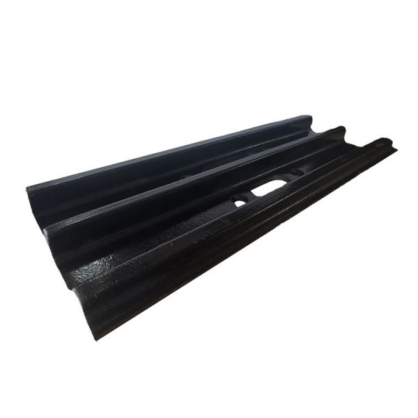 PC60 Excavator Track Shoes Construction Machinery Parts  Wear Resisting